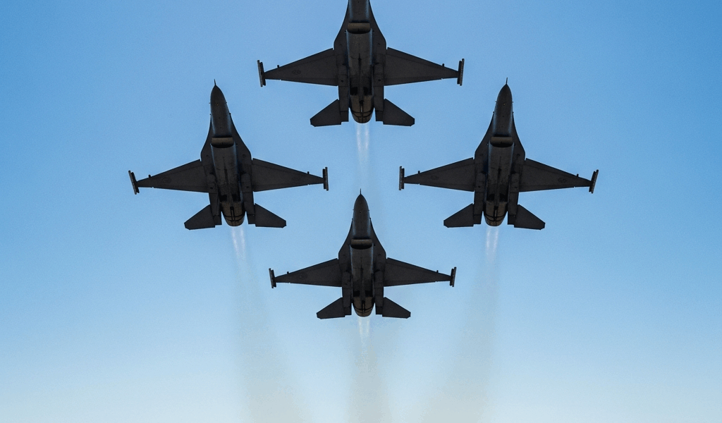 What Airshows Still Feature the Thunderbirds in 2025