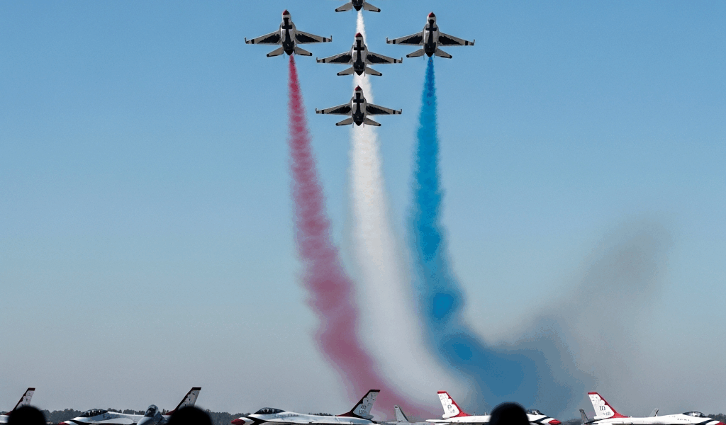 Thunderbirds and Patrouille de France Converge on Ocean City This Weekend Rare A