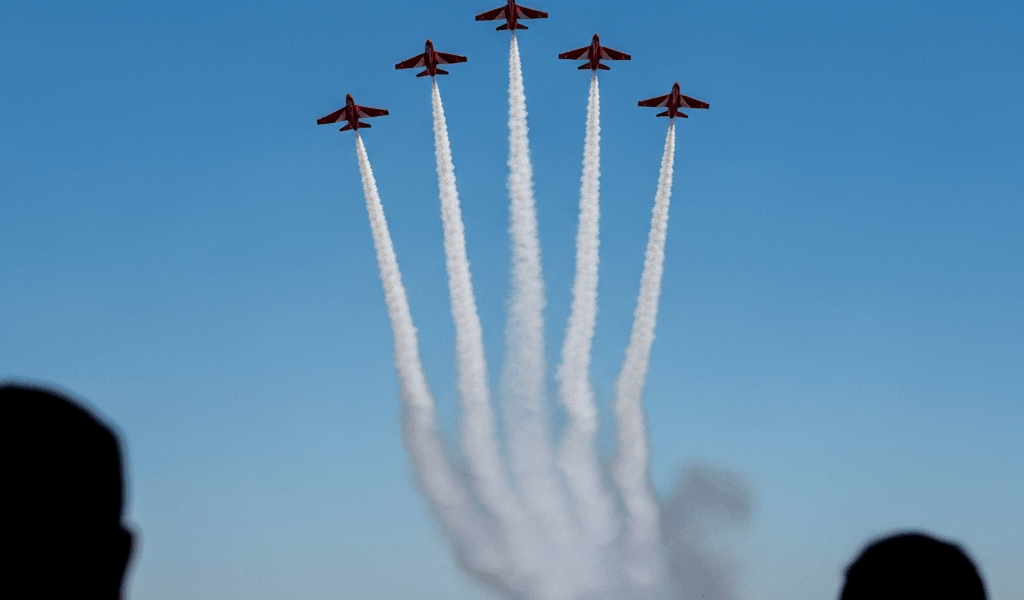 Snowbirds Emotional Tutor Swan Song Small Saskatchewan Towns See Iconic Red Jets